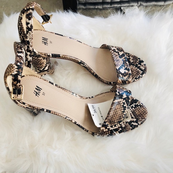 H&M Block Heels - SOLD - Picture 3 of 6